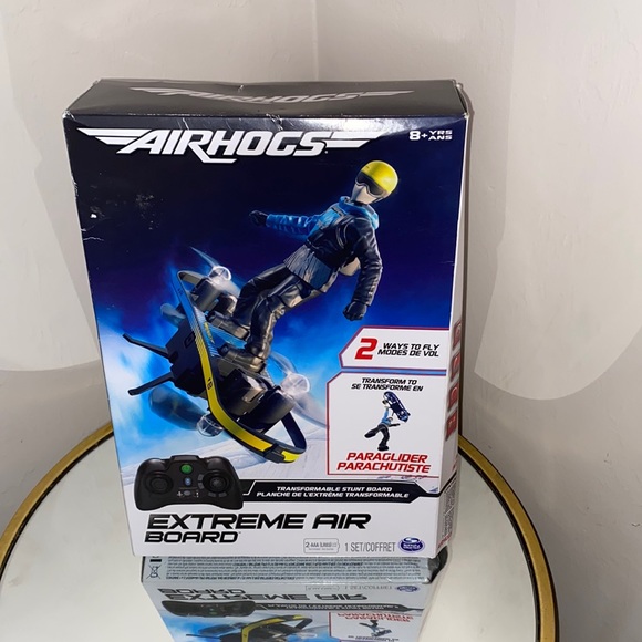Airhogs Extreme Air Board Remote control transformable indoor stunt board - Picture 1 of 2